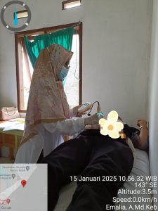 Read more about the article Pemeriksaan Ibu Hamil Di Posyandu Graha Sehati Desa Makmur