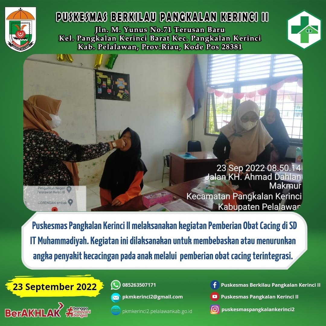 Read more about the article Kegiatan pemberian obat cacing di SD IT muhammadiyah