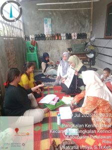 Read more about the article KELAS IBU HAMIL DIPOSYANDU SEMANGAT BARU