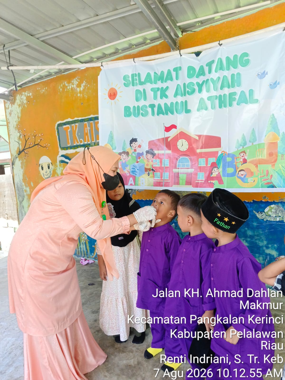 PEMBERIAN VITAMIN A DI TK AISYIAH DESA MAKMUR
