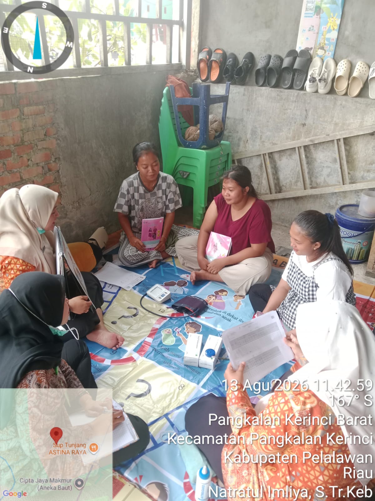 KELAS IBU HAMIL DIPOSYANDU LANGGAM ASRI